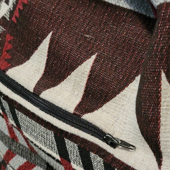 SpiritHoods Faux Fur Throw Blanket - Picture 5 of 7